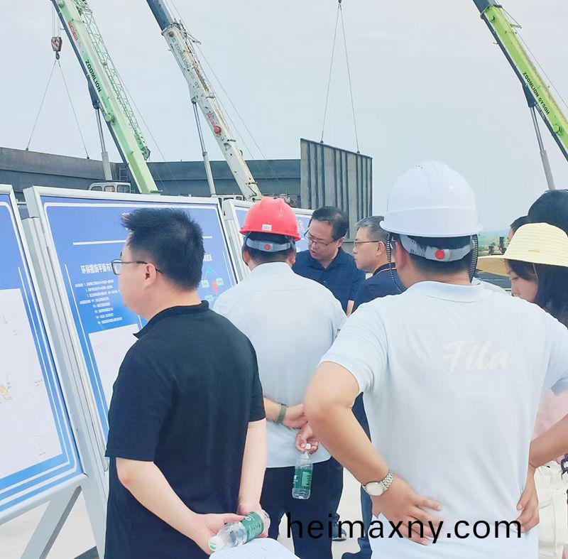 熱烈(lie)歡(huan)迎(ying)各領導視(shi)詧我司承(cheng)建的(de)南漪湖(hu)汚(wu)水處(chu)理(li)項(xiang)目